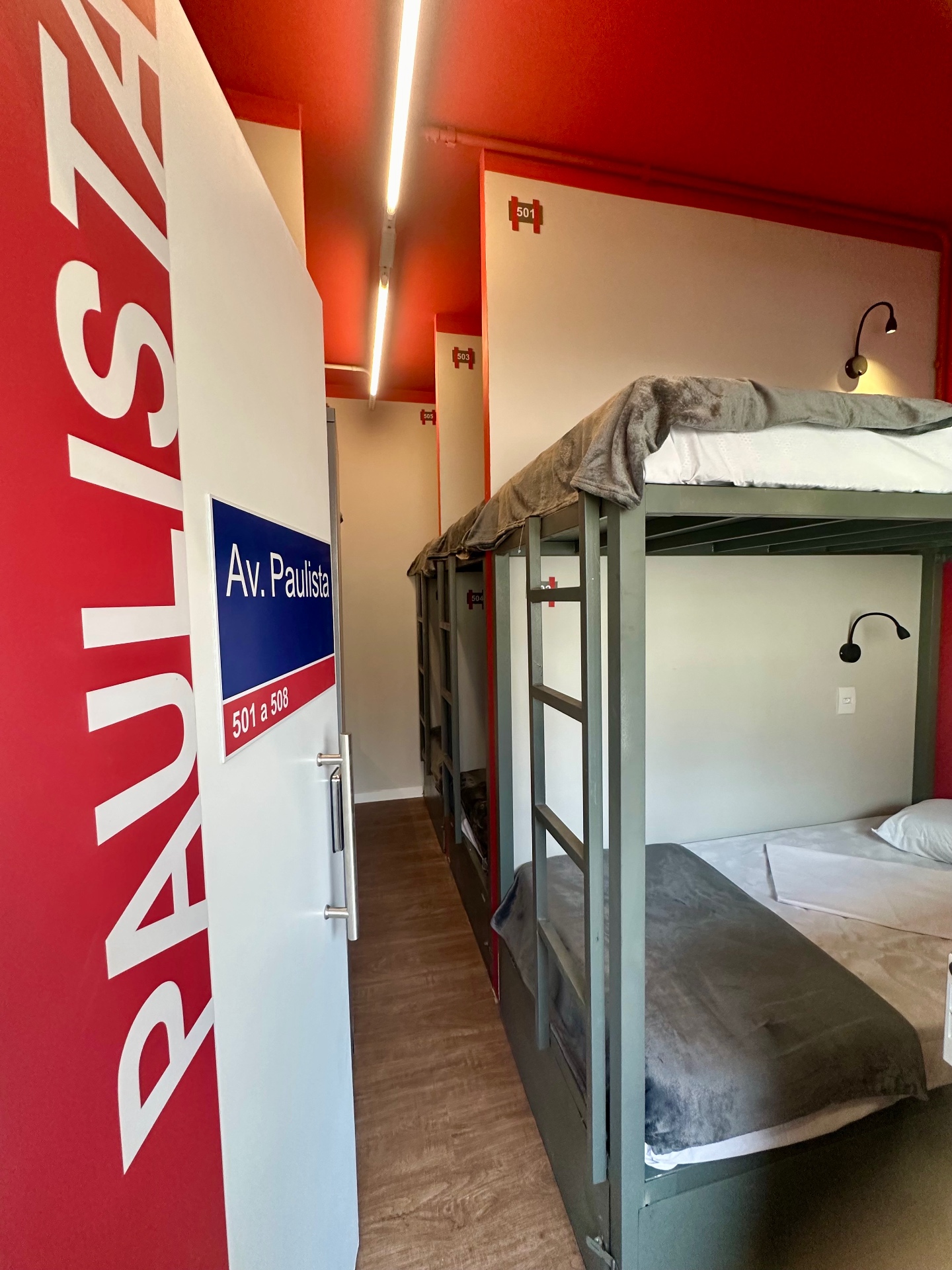 Hostel Distrito 011