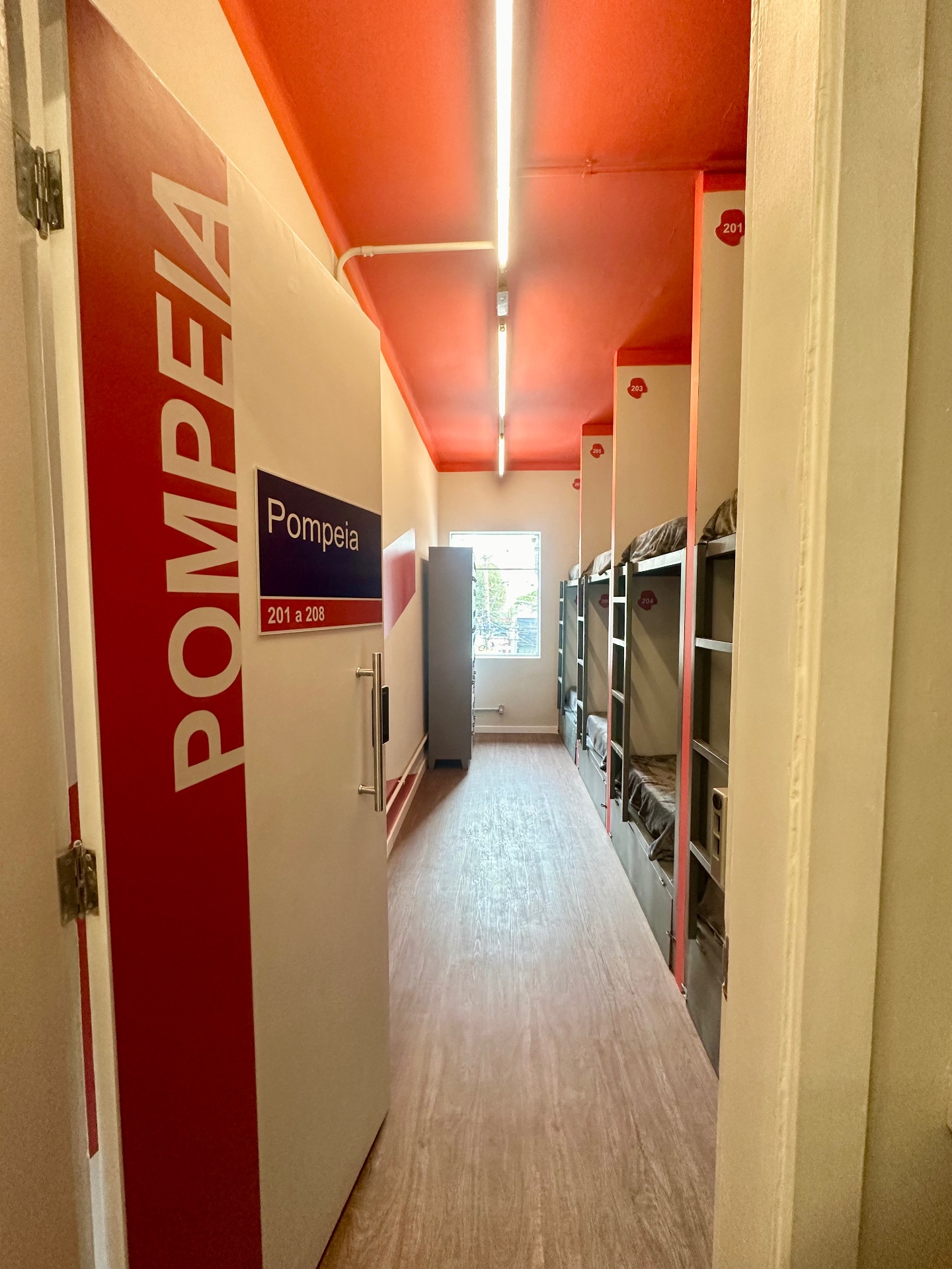 Hostel Distrito 011 — view 7