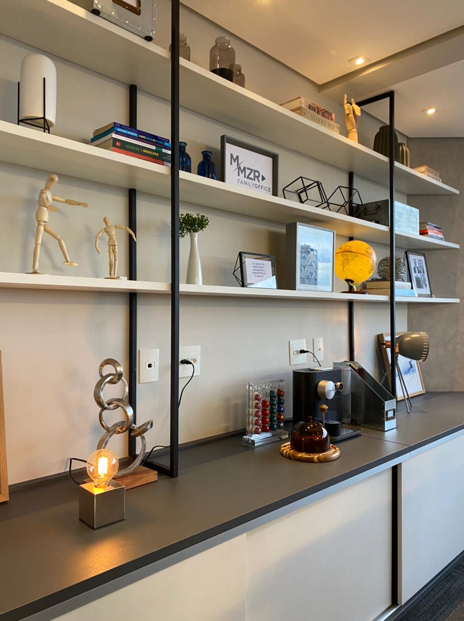 MMZR Family Office — view 10